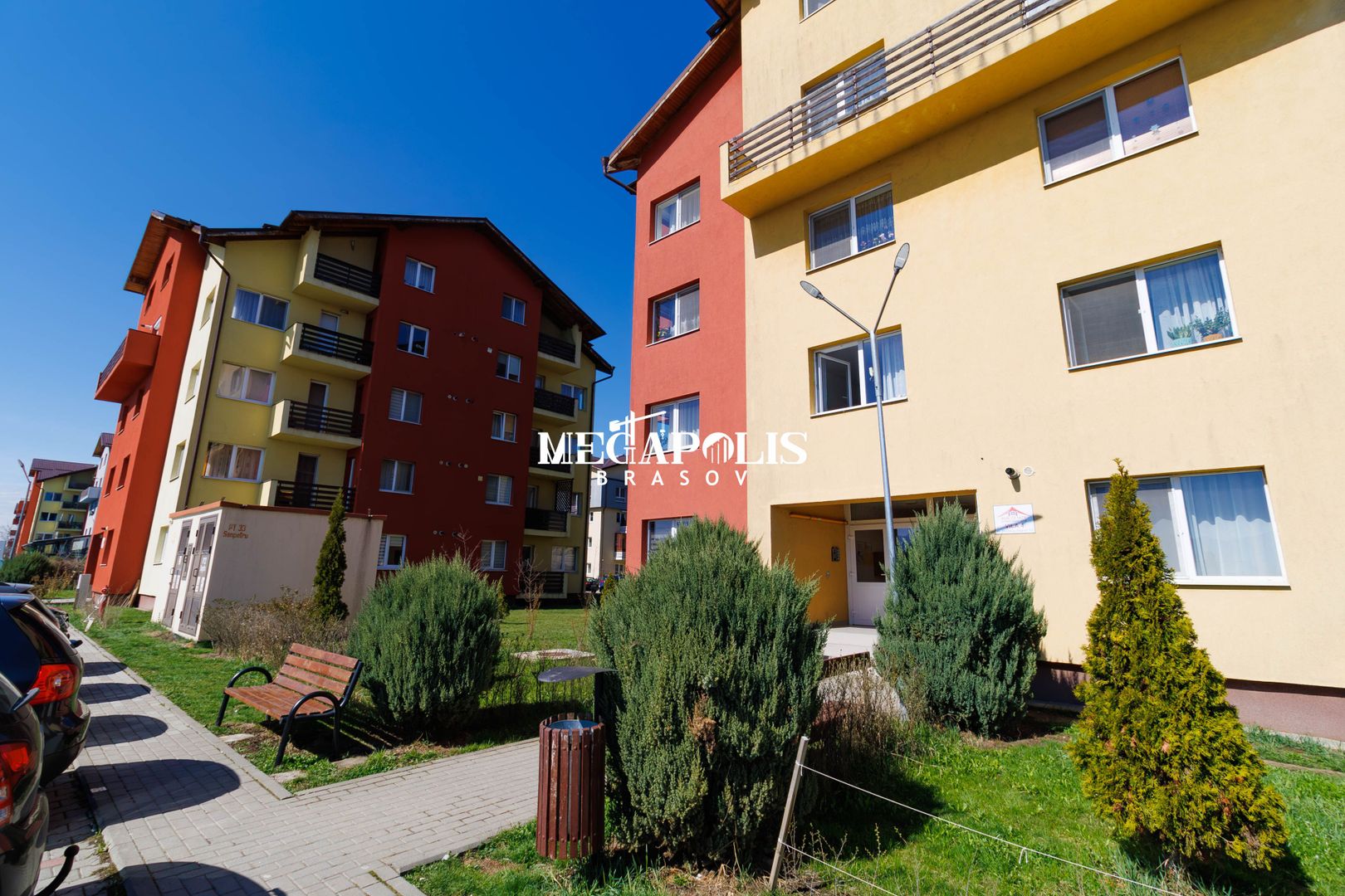 Apartament 2 Camere Decomandat / Etaj Intermediar Sanpetru - Poză 5