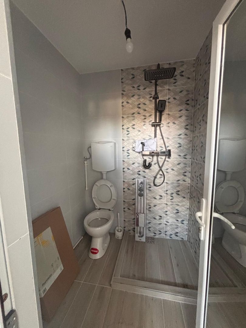 Casa complet renovata – ideala pentru locuinta, birouri sau investitie | - Poză 10