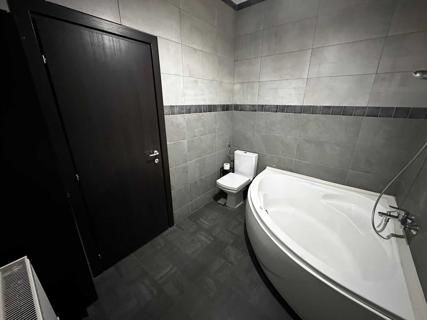 2 Camere la 7 min Metrou Pacii Bloc Nou Centrala Proprie Gorjului 2020 - Poză 2