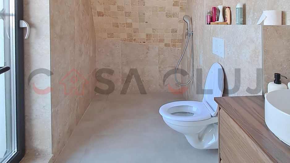 Duplex  5 camere La Cheie in Europa!! - Poză 15