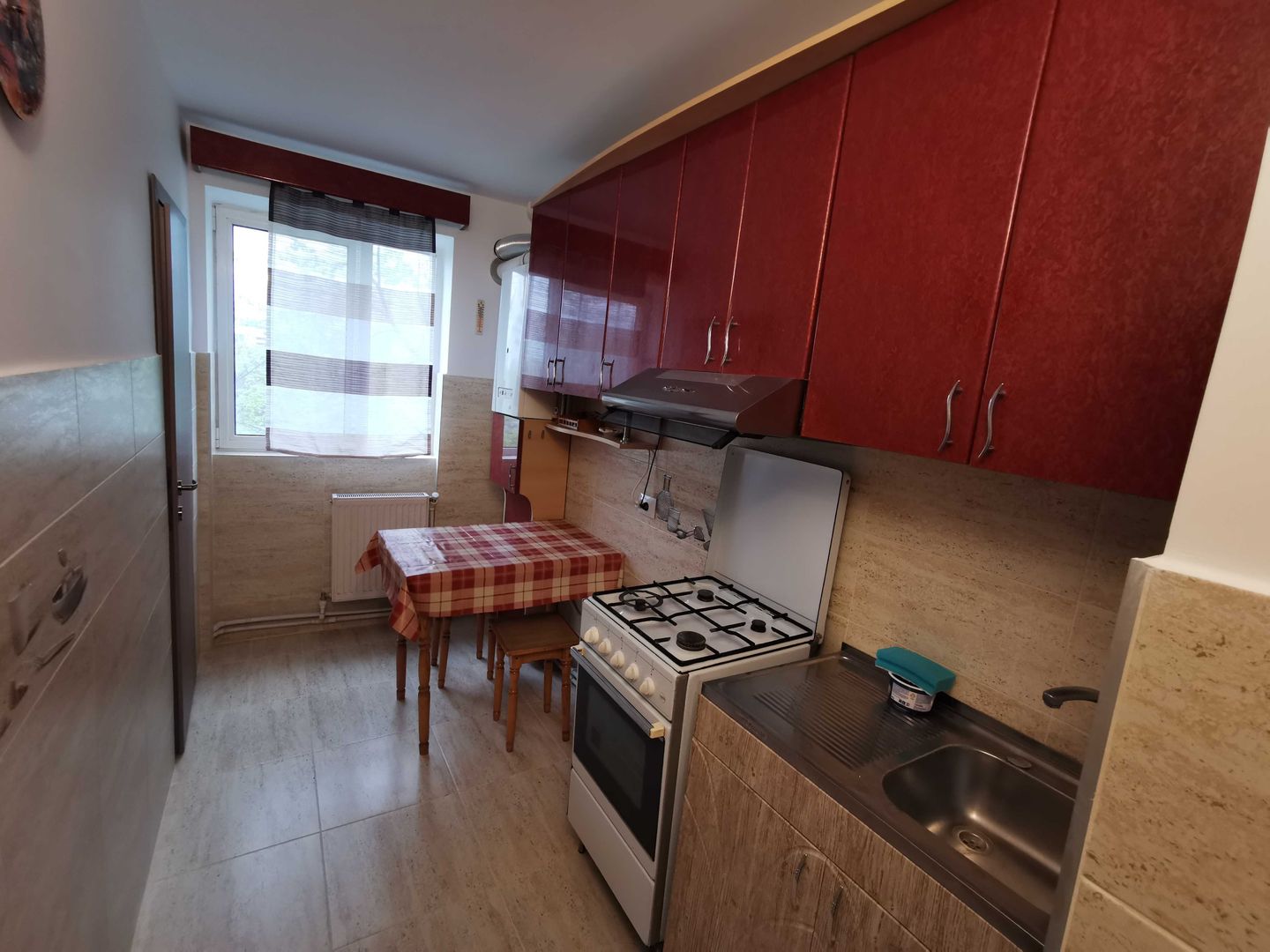 Apartament 3 camere decomandate de inchiriat – complet mobilat si utilat - Poză 3
