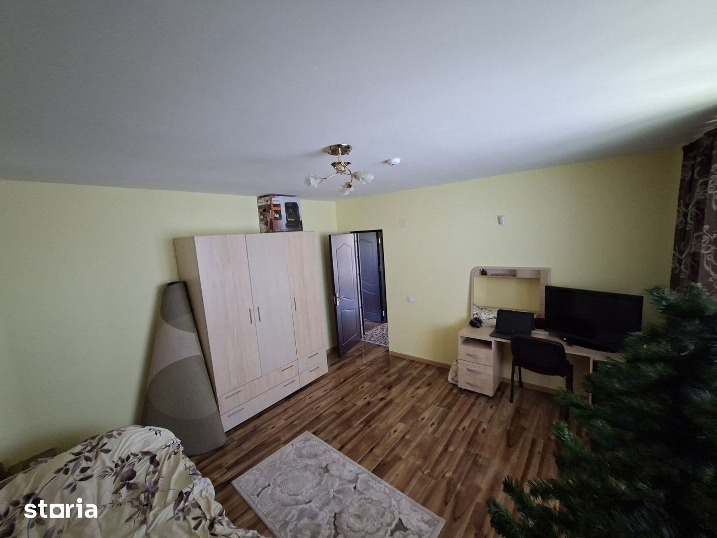 Casă de vânzare în Pipera - 5 camere, ideală pentru familie - Poză 17