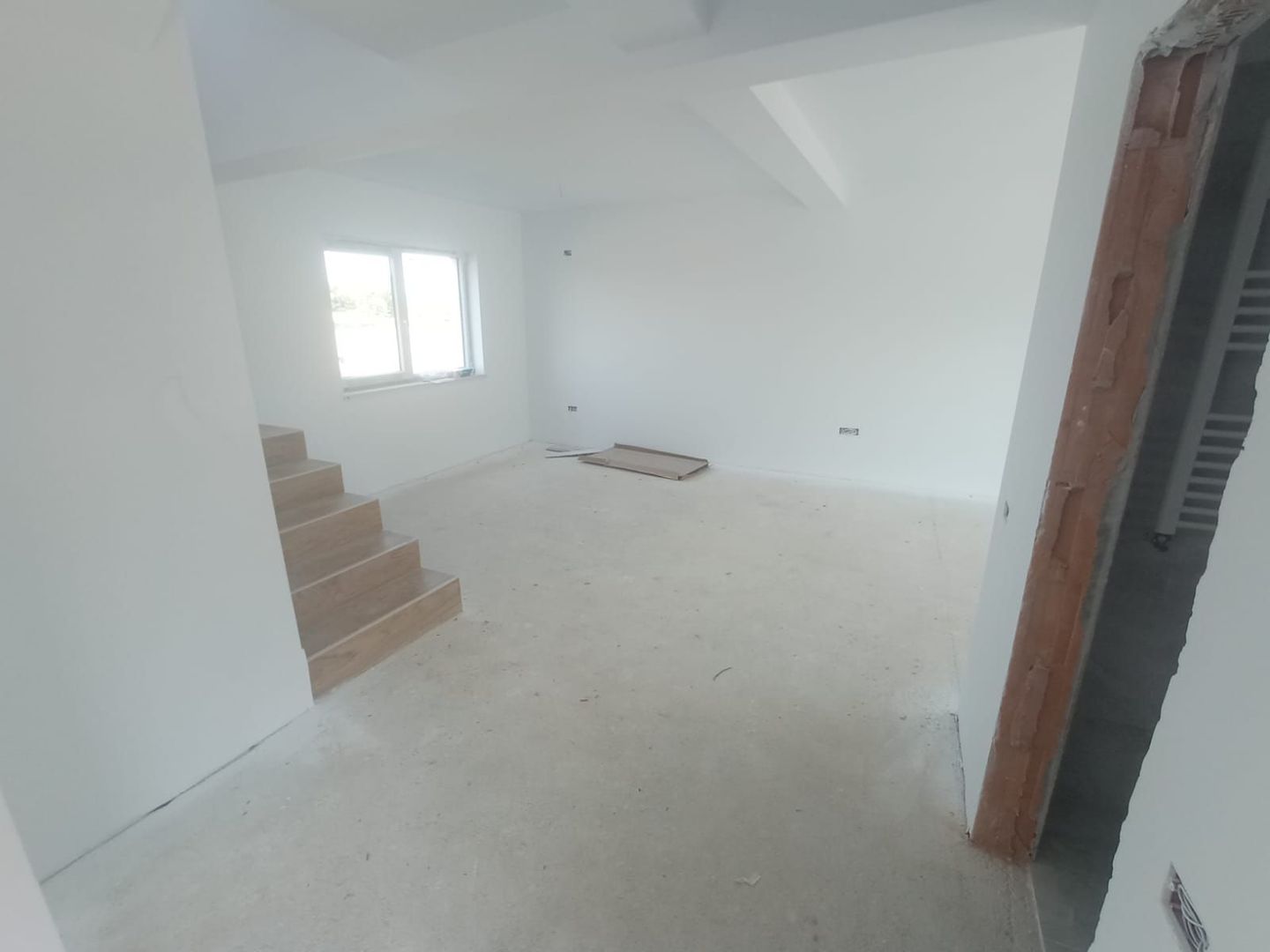 CASA INDIVIDUALA DOMNESTI, 4 CAMERE, 120 MP UTILI, GARAJ, COMIS 0% - Poză 9