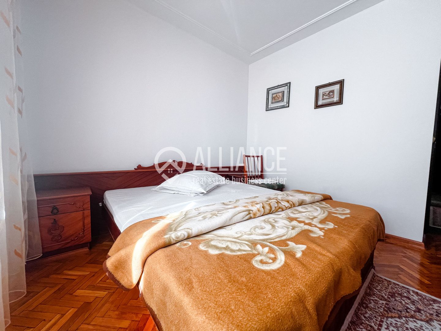 GARA(COD 05) - Apartament 3 camere spațios, complet mobilat și utilat - Poză 13