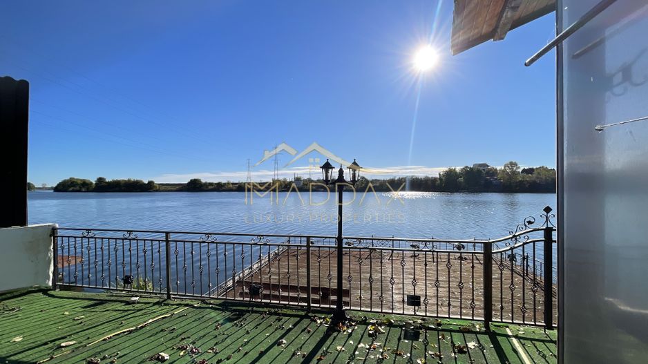 Vila 7 camere**Lake view**Ponton privat**Piscina**Teren 933 MP//Balotesti - Poză 3