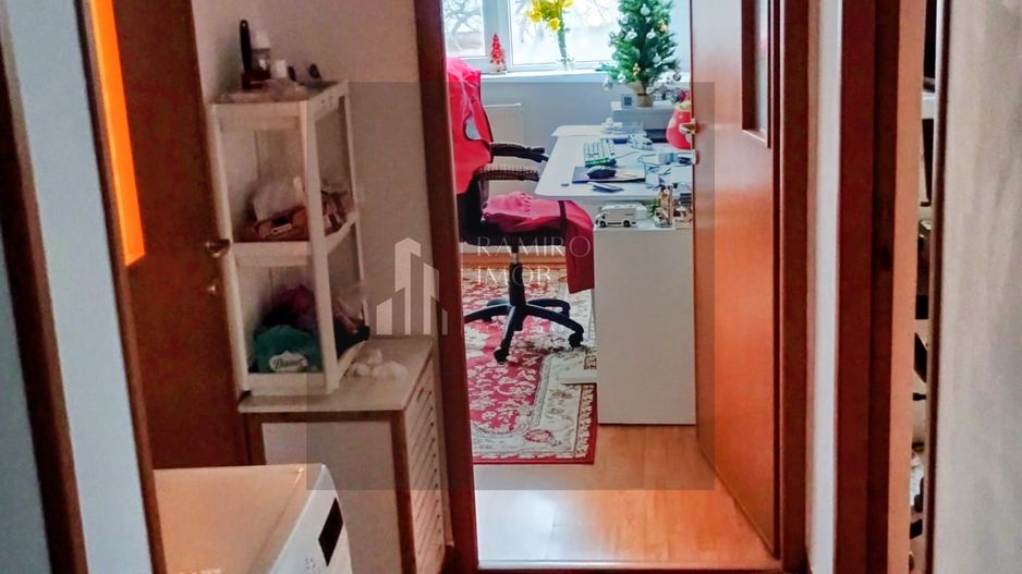Apartament 3 camere | 70 mp | Loc de parcare și boxă - Poză 2