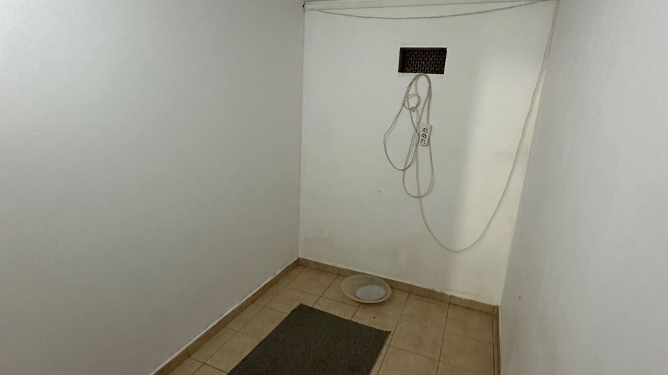 Casa in Calea Aradului pretabilă activități economice - Poză 13