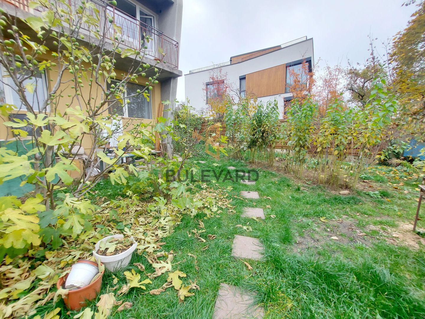 Casa in Gruia cu un view deosebit + teren de 1000mp! - Poză 2