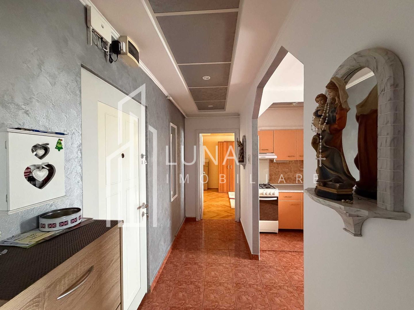 Apartament 2 camere de vânzare | Tudor | Zonă liniștită și sigură - Poză 4