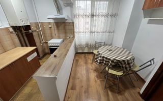 Piata Unirii; dormitor +birou;parcare privata si boxa (centrala proprie si ctr.) - Poză 18