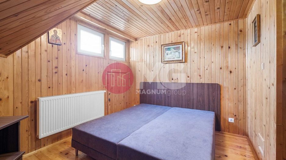 Pensiune 20 camere castelul Bran - Poză 11