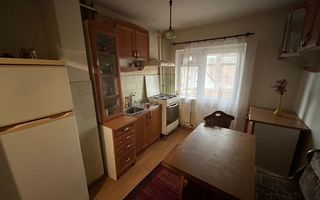 Apartament 3 camere, etaj 3 - zona Cetate - Poză 11