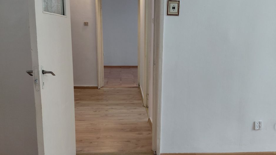 Apartament 2 camere – Port, etaj 1/4 – 3 balcoane, centrală, geam la baie - Poză 16