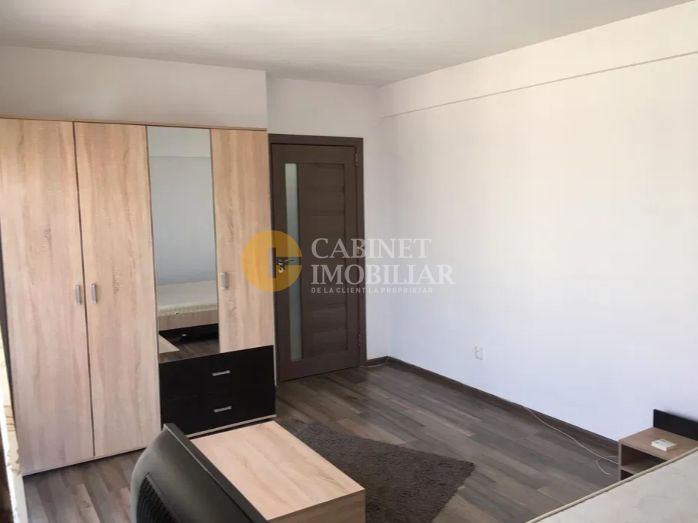 Apartament cu 1 camera - Poză 1