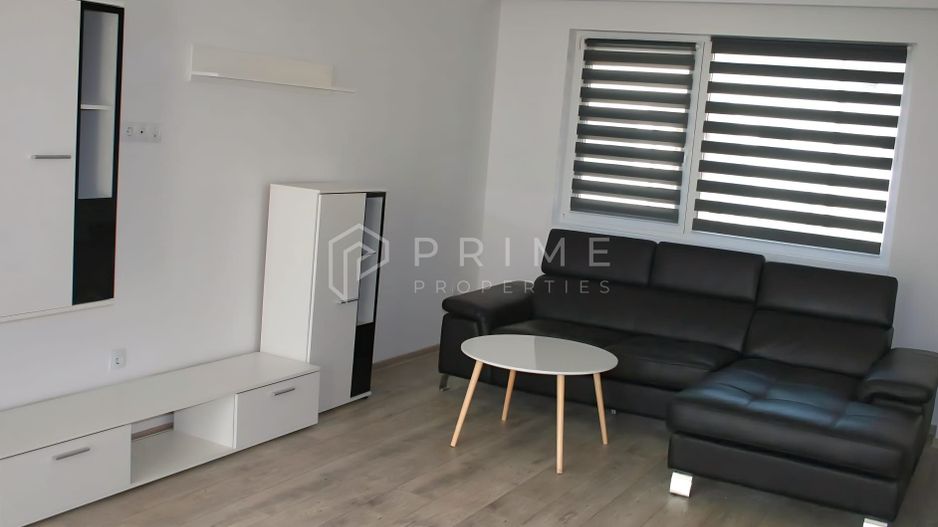 Casă tip duplex complet amenajată si mobilată | șemineu și garaj | - Poză 2