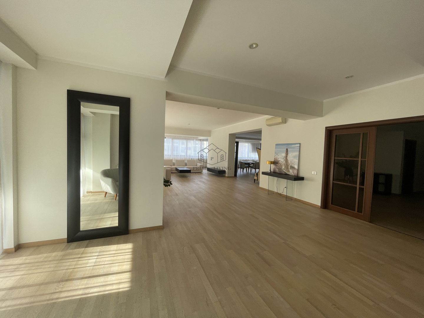 APARTAMENT SUPERB CU 3 DORMITOARE LA INCHIRIERE LANGA PARC HERASTRAU - Poză 16