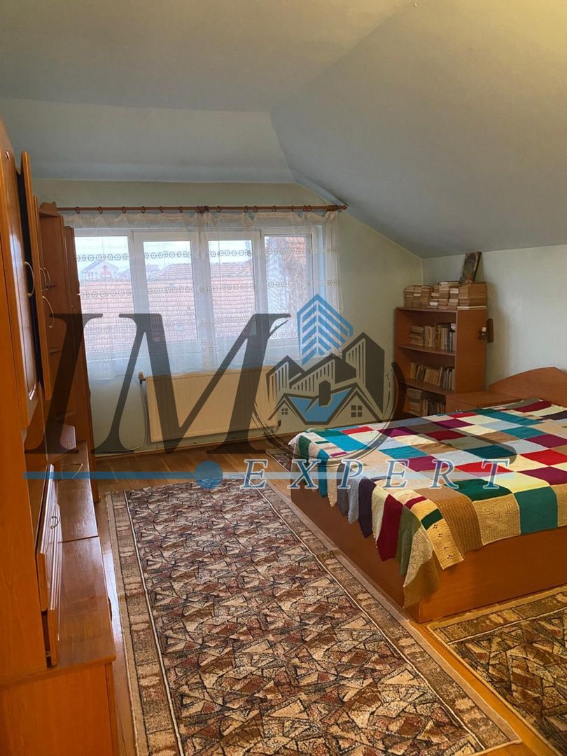 Casa de vanzare in zona Centru Alba Iulia - Poză 2