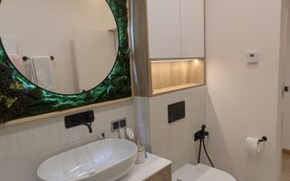 Penthouse 133 mp utili 4 camere 2 terase loc parcare in zona Centrala - Poză 11