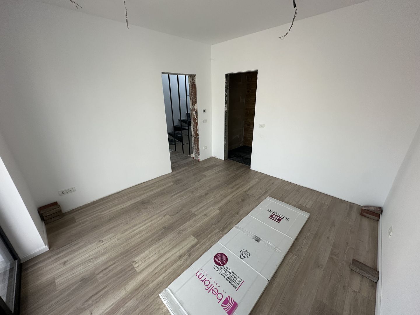 PROIECT DEOSEBIT - Poză 17