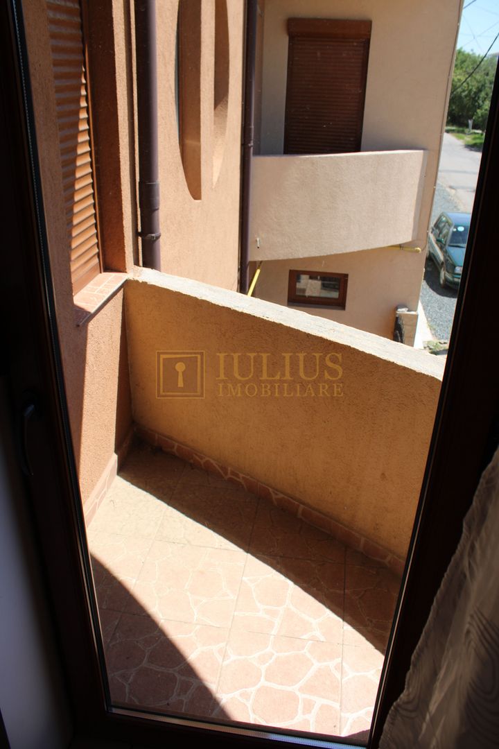 Casa in Duplex, zona Girocului, P+E+M, centrala proprie, garaj, 3 balcoane,3bai! - Poză 16