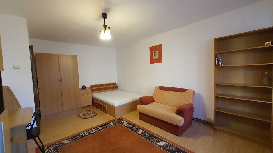 Garsonieră Decomandată cu Balcon | Vitan Mall | 40 m² | 350€ - Poză 3