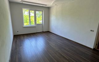 Vânzare 2 case pe un teritoriu, situată pe satul. Marandeni. - Poză 8