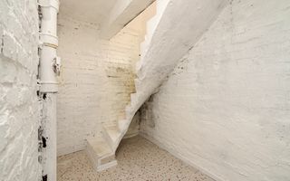 Piata Muncii, casa 87 mp totali, 179 mp curte libera, ideala birouri - Poză 30