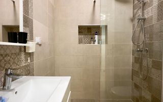 Apartament 2 camere decomandate, terasa 35 mp, Andrei Mureșanul - Poză 7