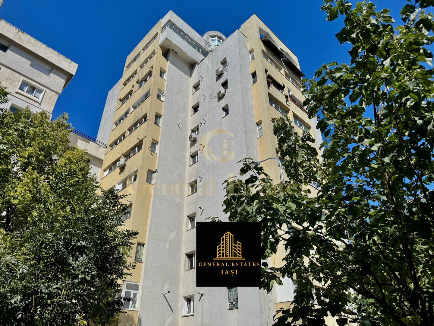 Vânzare apartament în 3 Nivele cu Terasă, Cug-șos.Nicolina - Poză 4