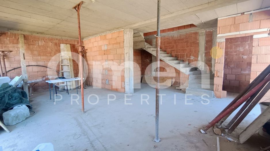 Duplex | La roșu | Zonă liniștită | Curte proprie - Poză 9