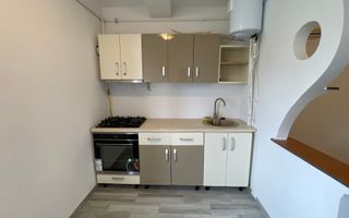 Garsoniera de vanzare | Zona Micro 17 - Poză 2