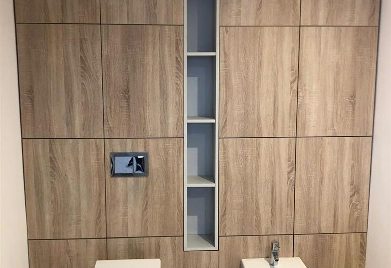 Vila cu arhitectura modera, intr- o oaza de liniste - Poză 11