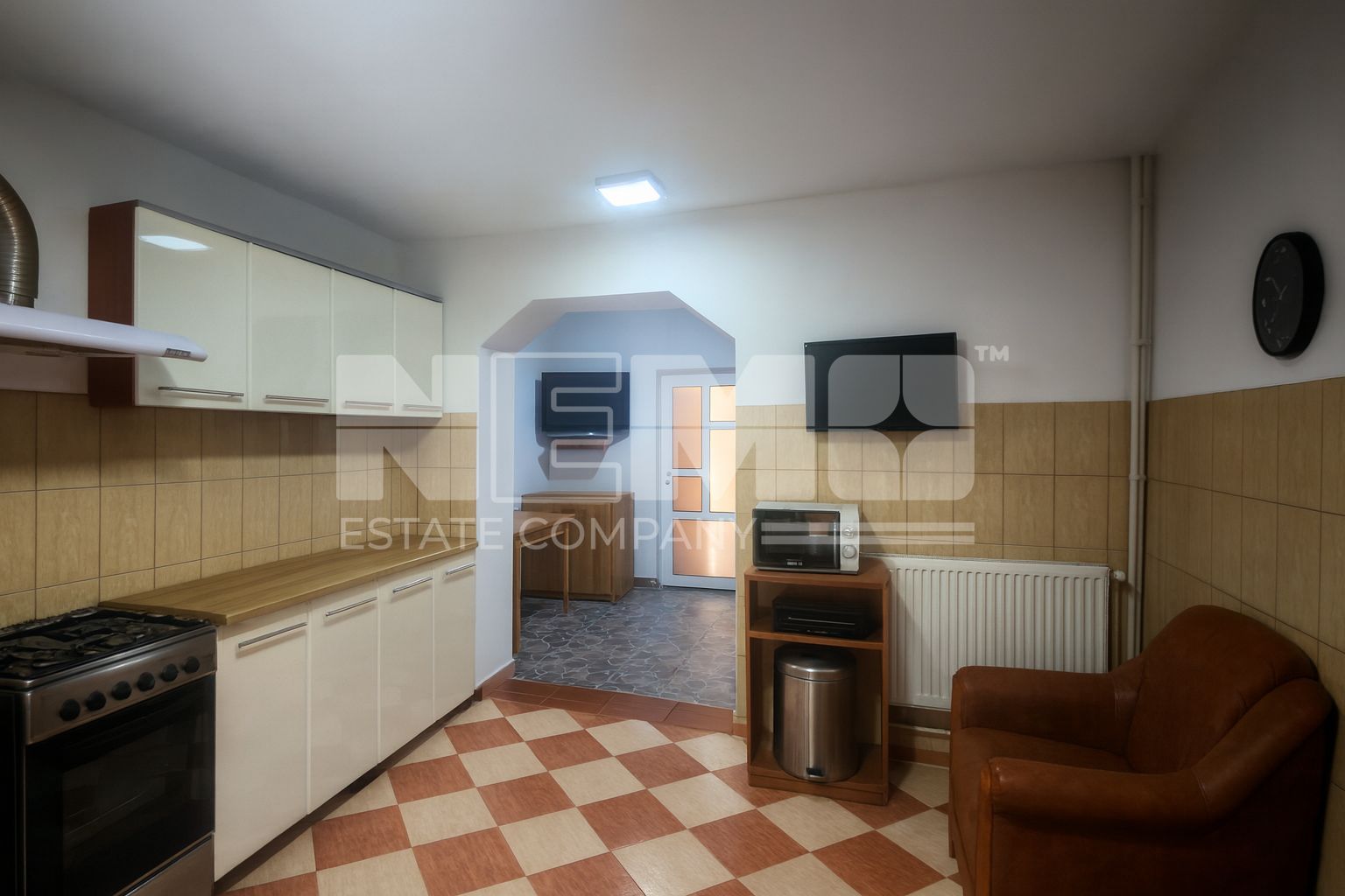 Duplex spațios | 200 mp utili | 10 ari teren | Gălănești, Suceava - Poză 12