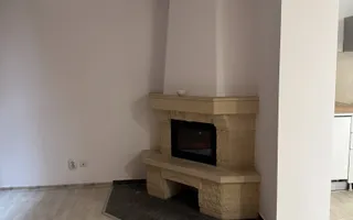 Vila ideala pentru 1-2 firme, gradinita, cresa sau 2 familii - Poză 17