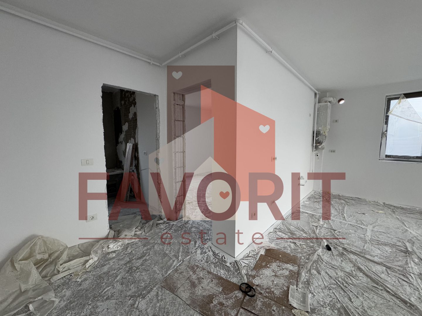 Apartament nou cu 2 camere  in zona Lipovei cu loc de parcare - Poză 4