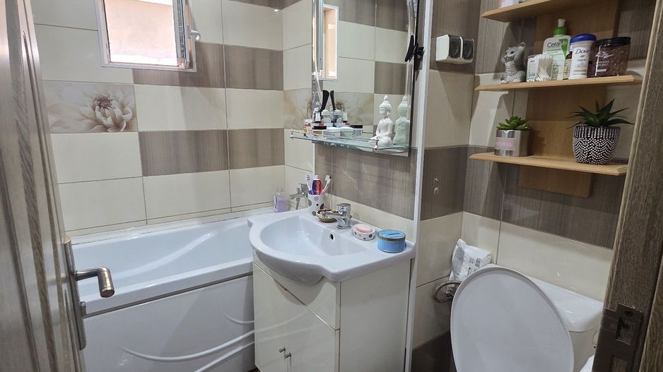 Apartament 3 camere, decomandat, etaj 4/4, Micro 16 - Poză 9