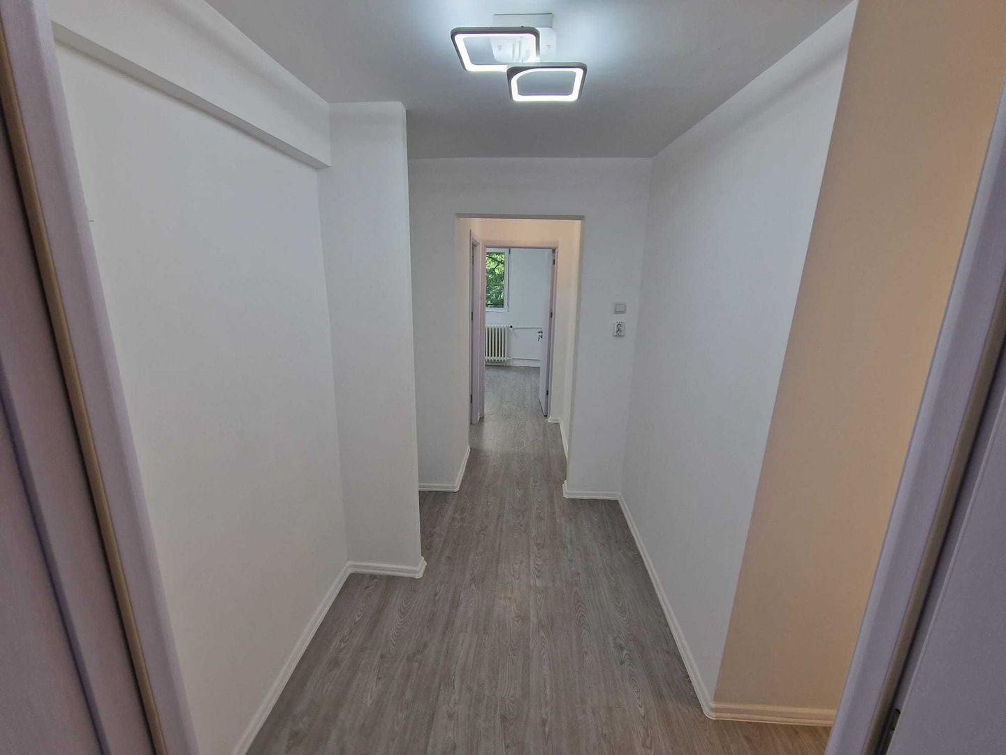 Apartament 2 camere renovat | Lacul Tei - Poză 2