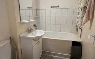 Apartament cu 2 camere de închiriat în Mircea cel Bătrân, Iași - Poză 1