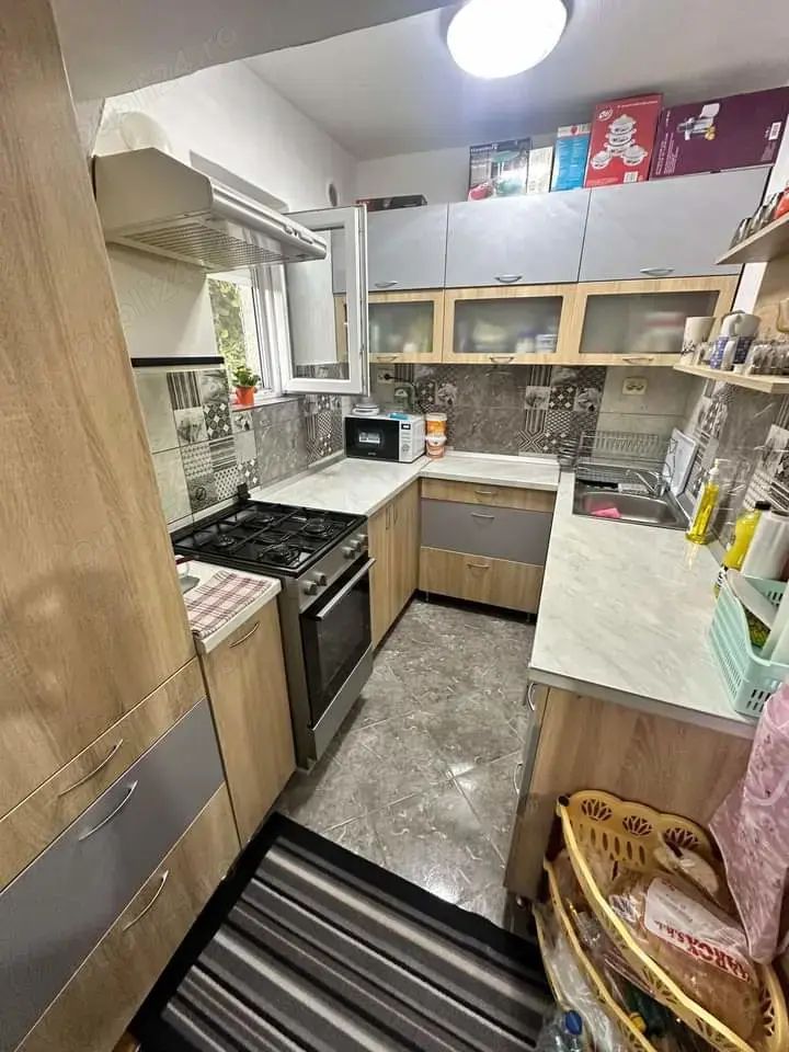 BRASADAS vinde apartament cu 3 camere. - Poză 6