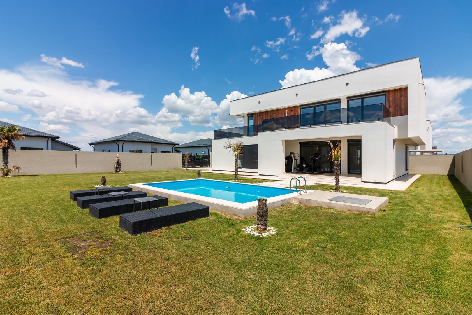 Vila premium cu piscina Balotesti | Teren 800 mp - Poză 3