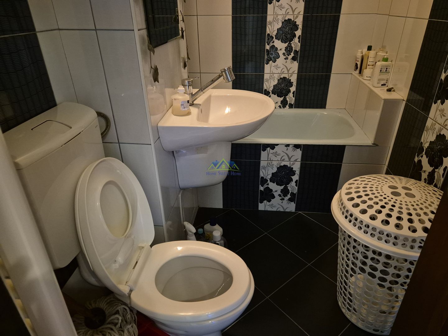 Vand apart. 3 camere, 2 bai, 2 balcoane, mobilat, M3, et 3, st-56mp! - Poză 8