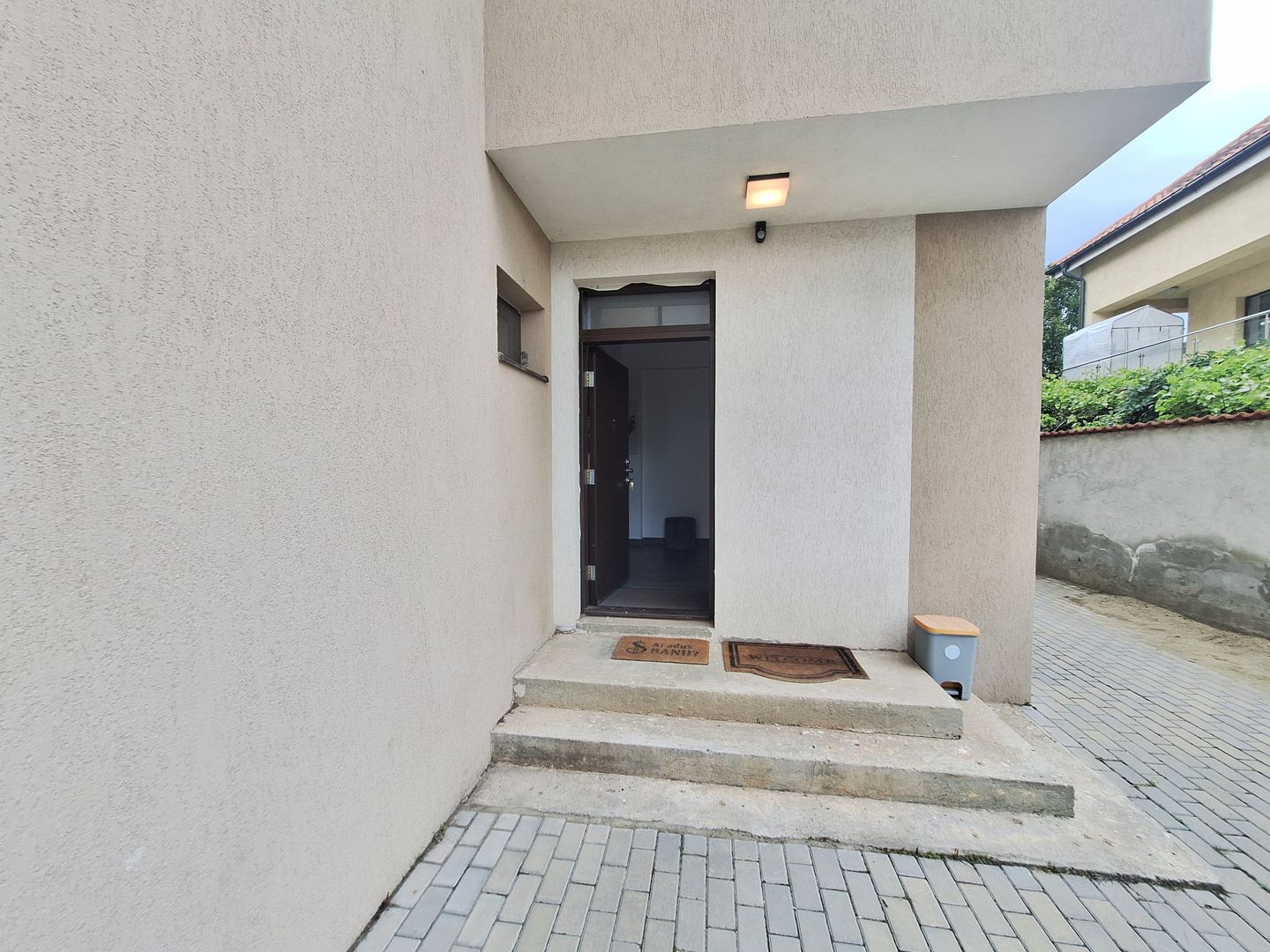 Duplex 4 cam 3 bai parcare&curte Prelungirea Ghence str. Maracineni - Poză 16