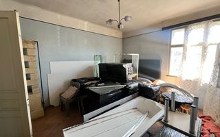 Casa renovabila | 100mp + 300mp curte individuala | Dambul Rotund - Poză 10