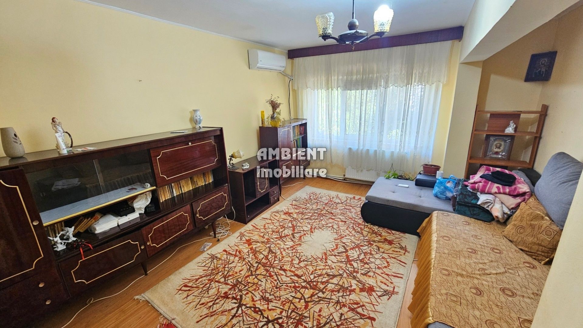 Apartament 3 camere, ETAJ 1, zona ANA IPĂTESCU; - Poză 1