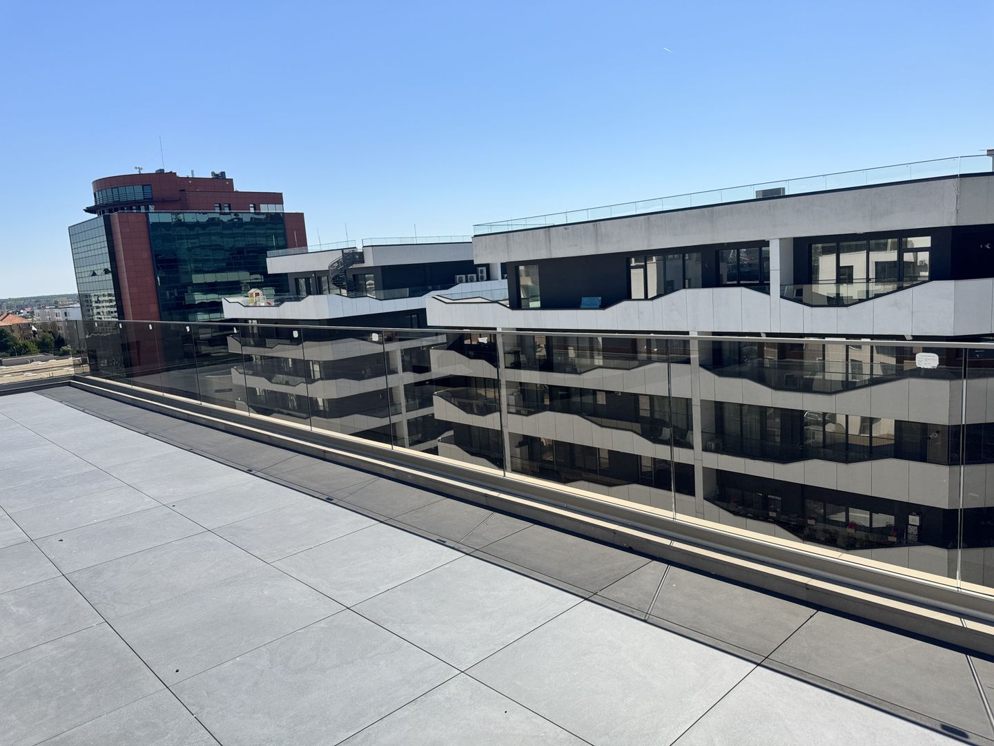 Penthouse 4 camere cu rooftop 150mp - Poză 10