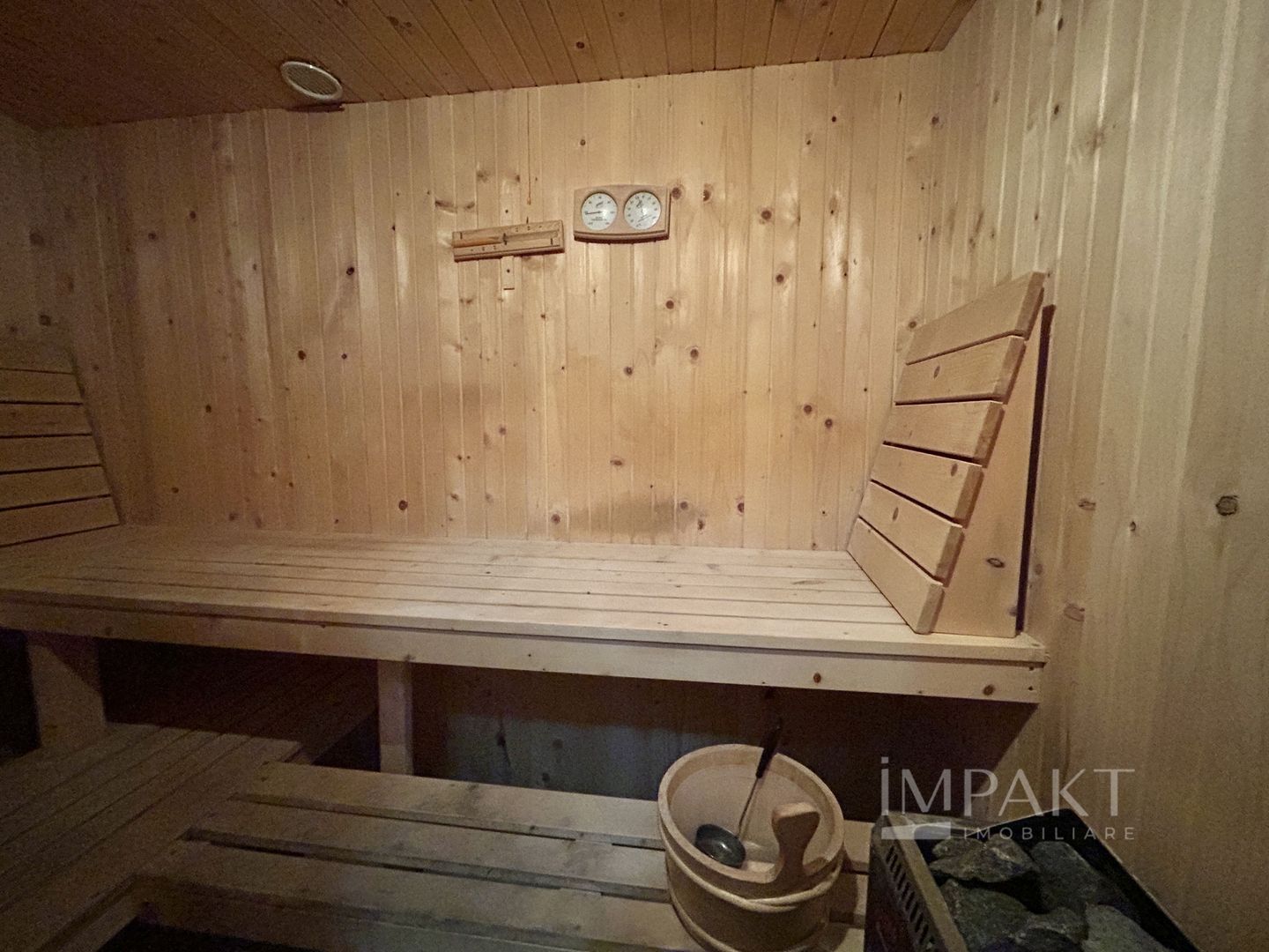 Vanzare cabana rustica pe malul lacului Tarnita! - Poză 22