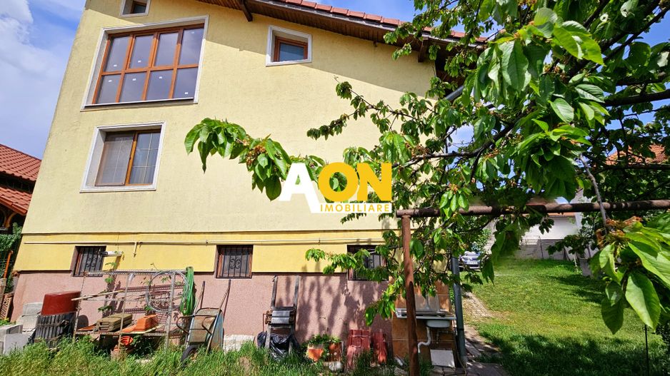 Casa individuala D+P+M, 3 camere + mansarda, 433 mp teren, zona Centru - Poză 3