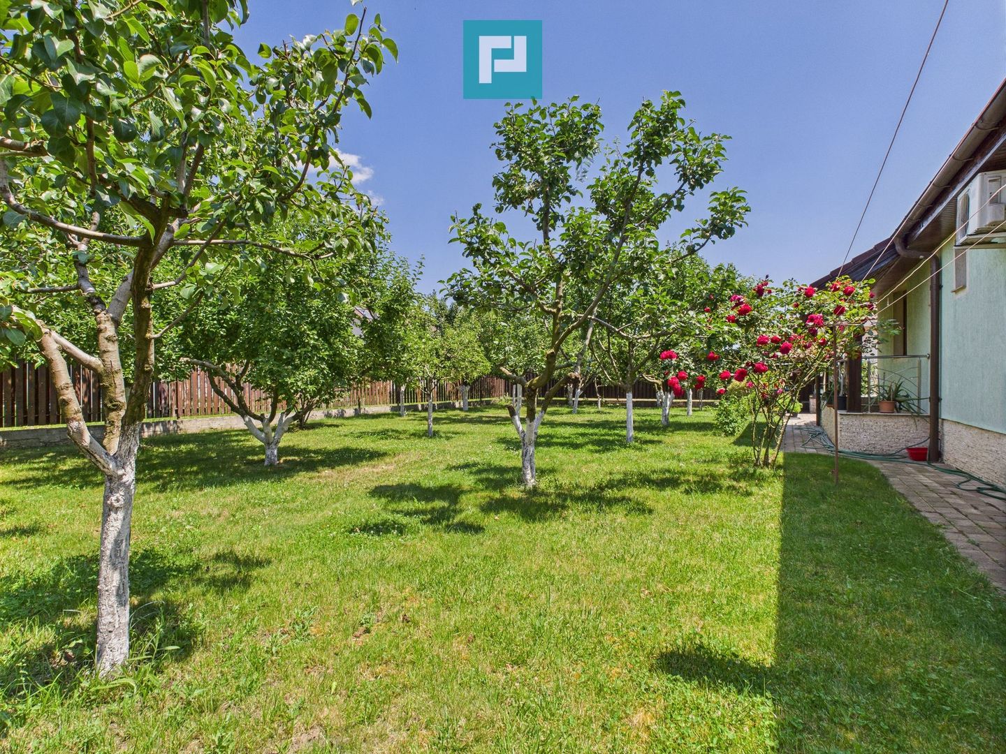 Casă cochetă în Sânleani - Cartierul Florilor - Poză 34