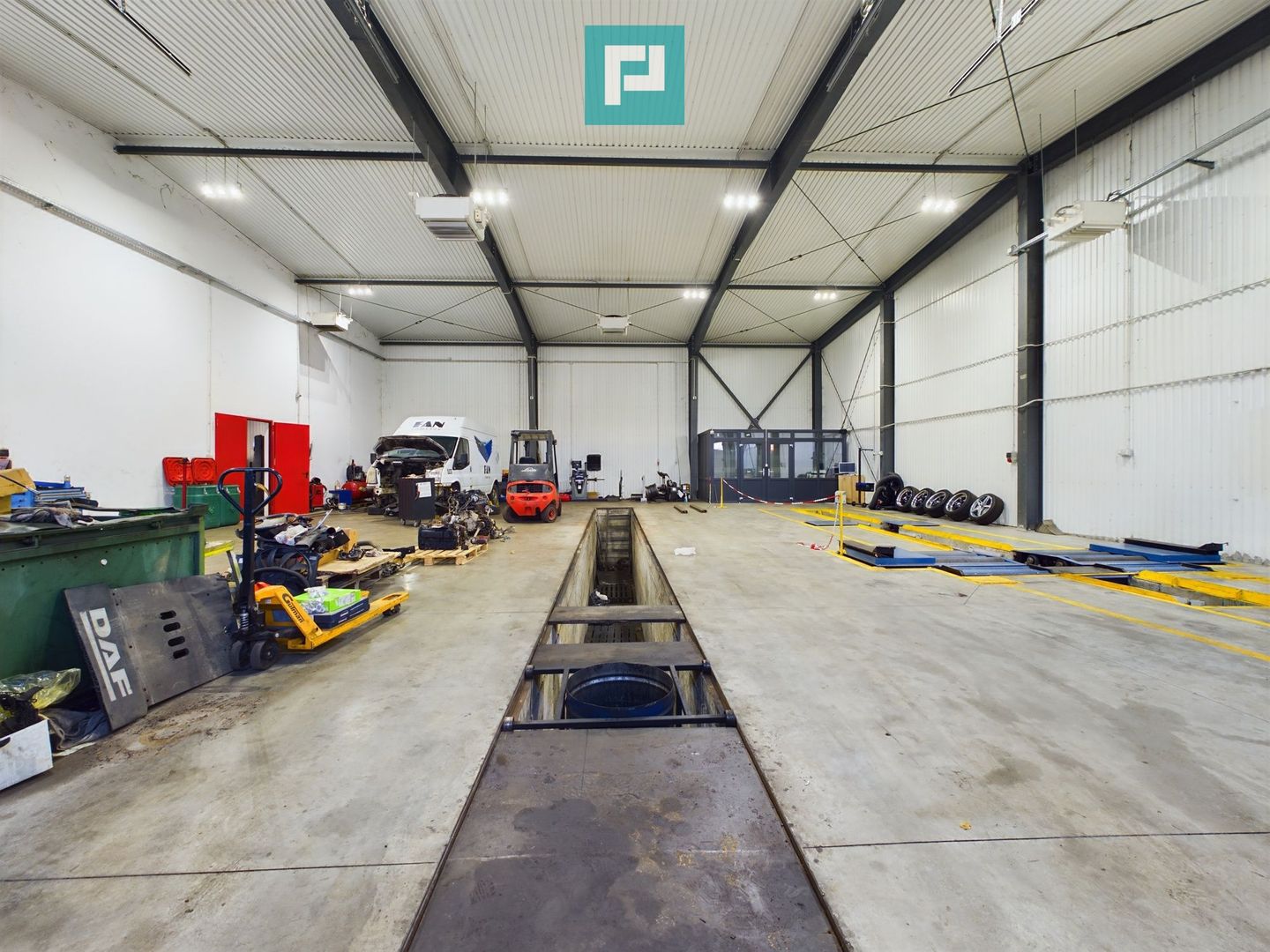 Spațiu Logistic la Autostrada A1 - Poză 11