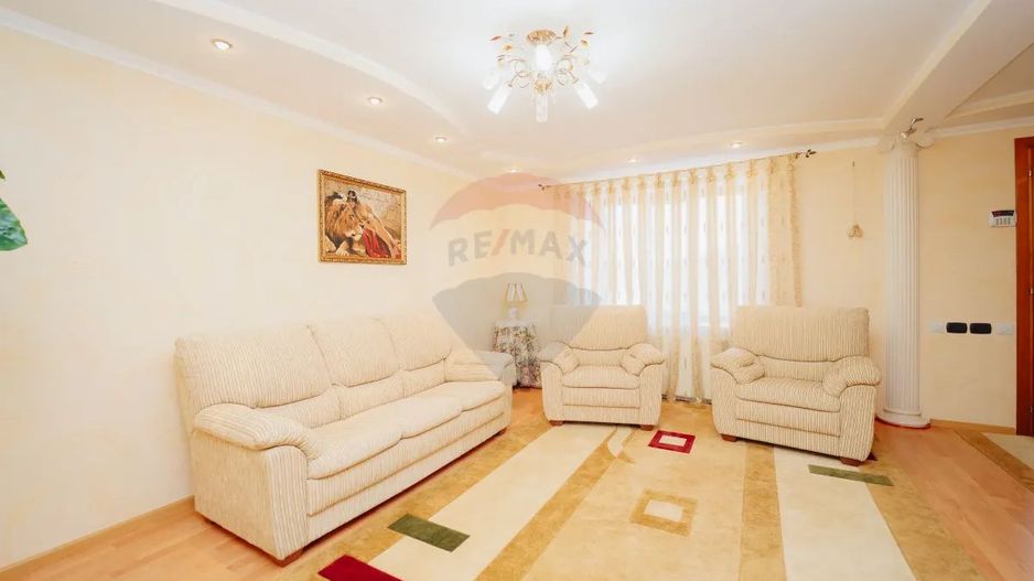 De Vinzare Casa în 2 nivele or. Orhei, - Poză 12